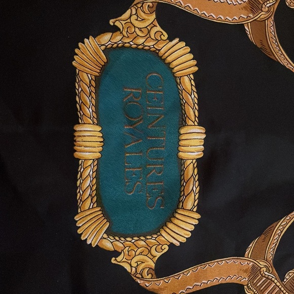 Gorgeous silk horse bit scarf - Picture 3 of 3